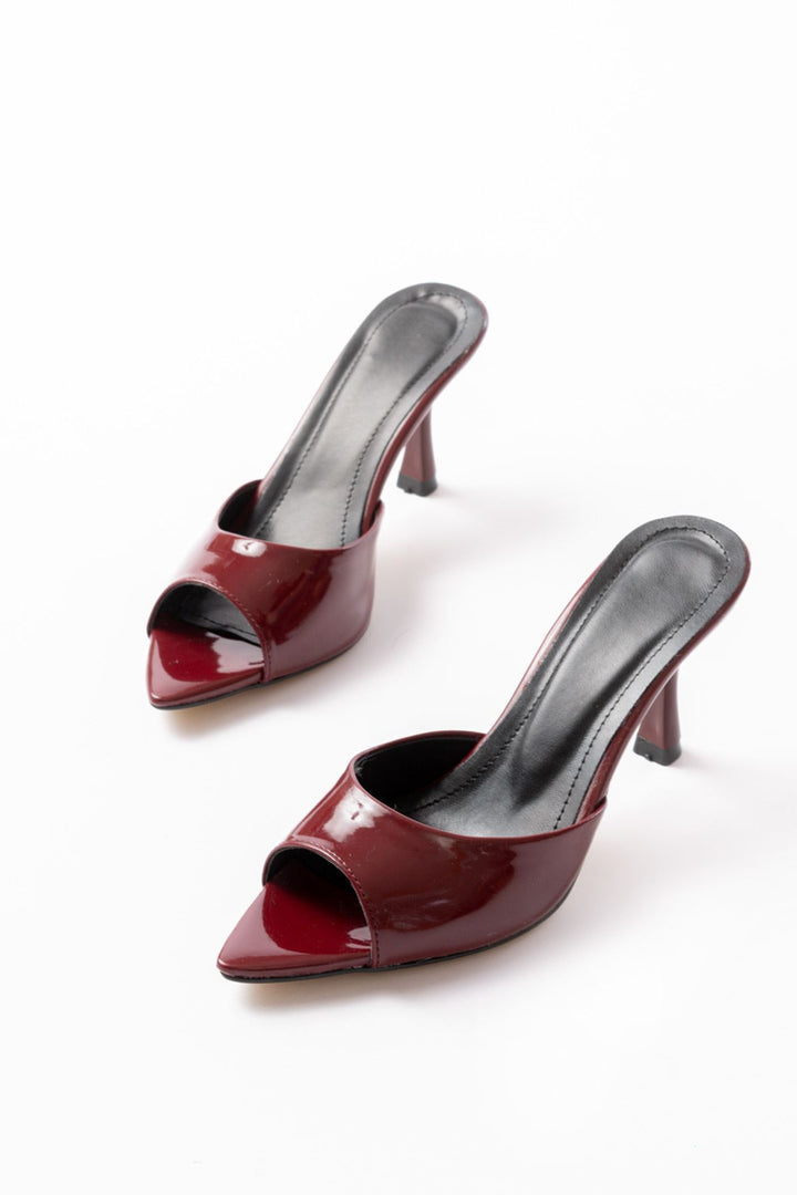 Parlo Rugan Bordo Topuklu Terlik - ILOVESHOES