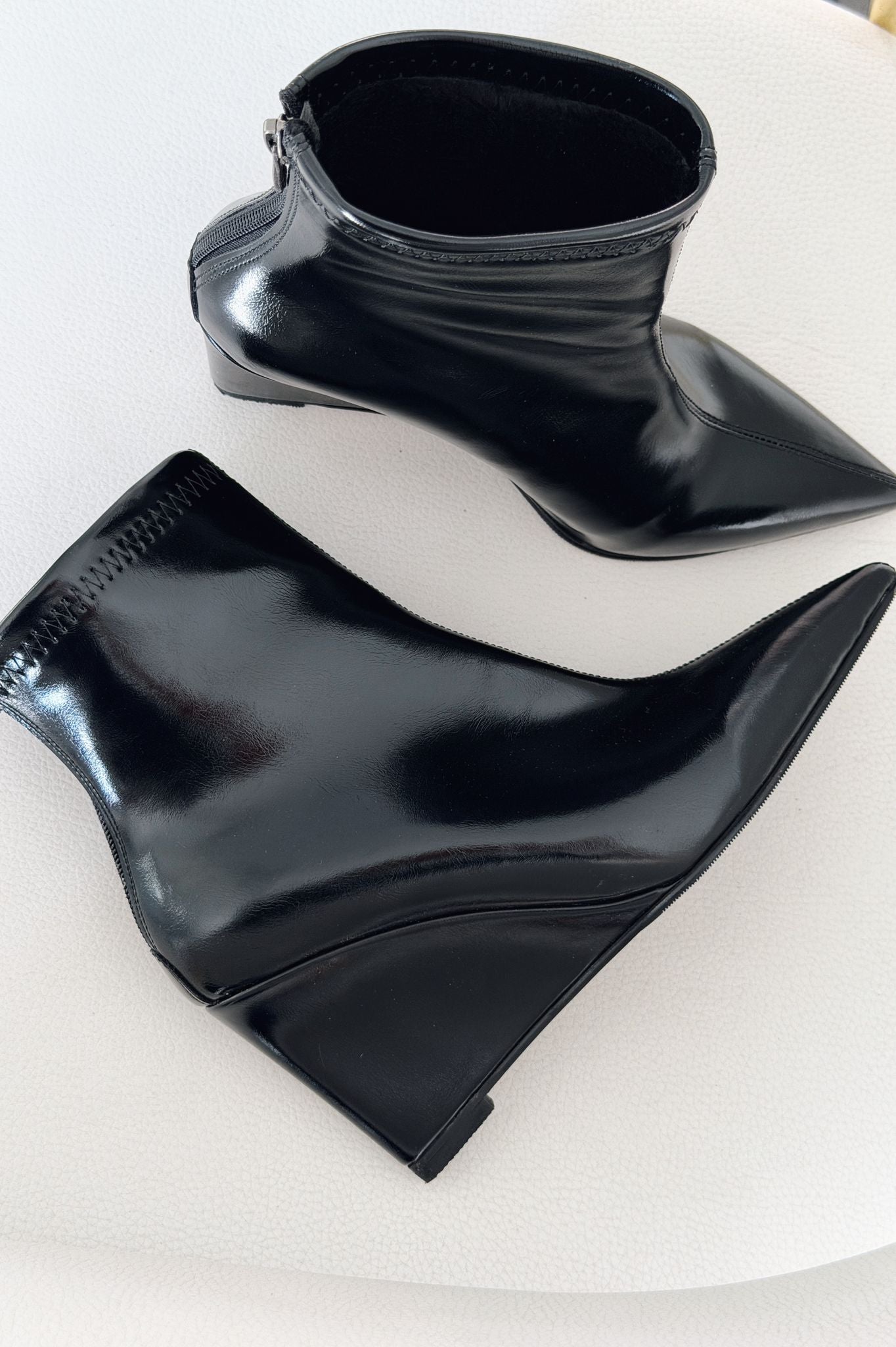 Valoti Kadın Dolgu Topuklu Bot Siyah Mat Deri - ILOVESHOES