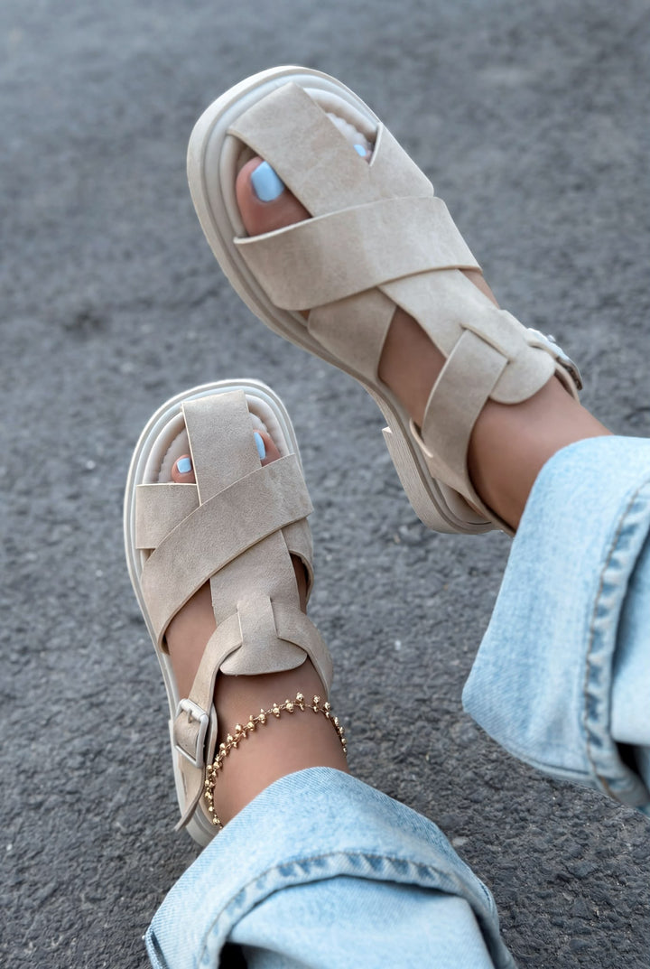 Evyra Bej Süet Kadın Sandalet - ILOVESHOES