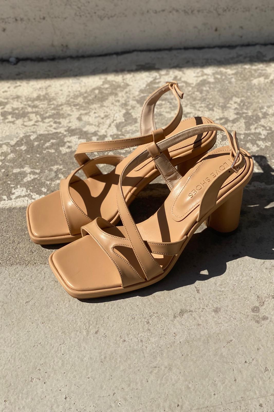 Lorvina Mat Deri Nude Topuklu Ayakkabı - ILOVESHOES