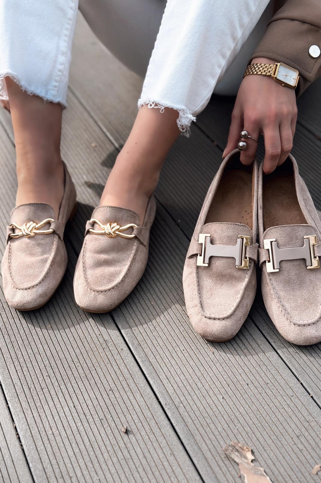 Avelis Kadın Loafer Bej Süet Fiyonk Detaylı - ILOVESHOES