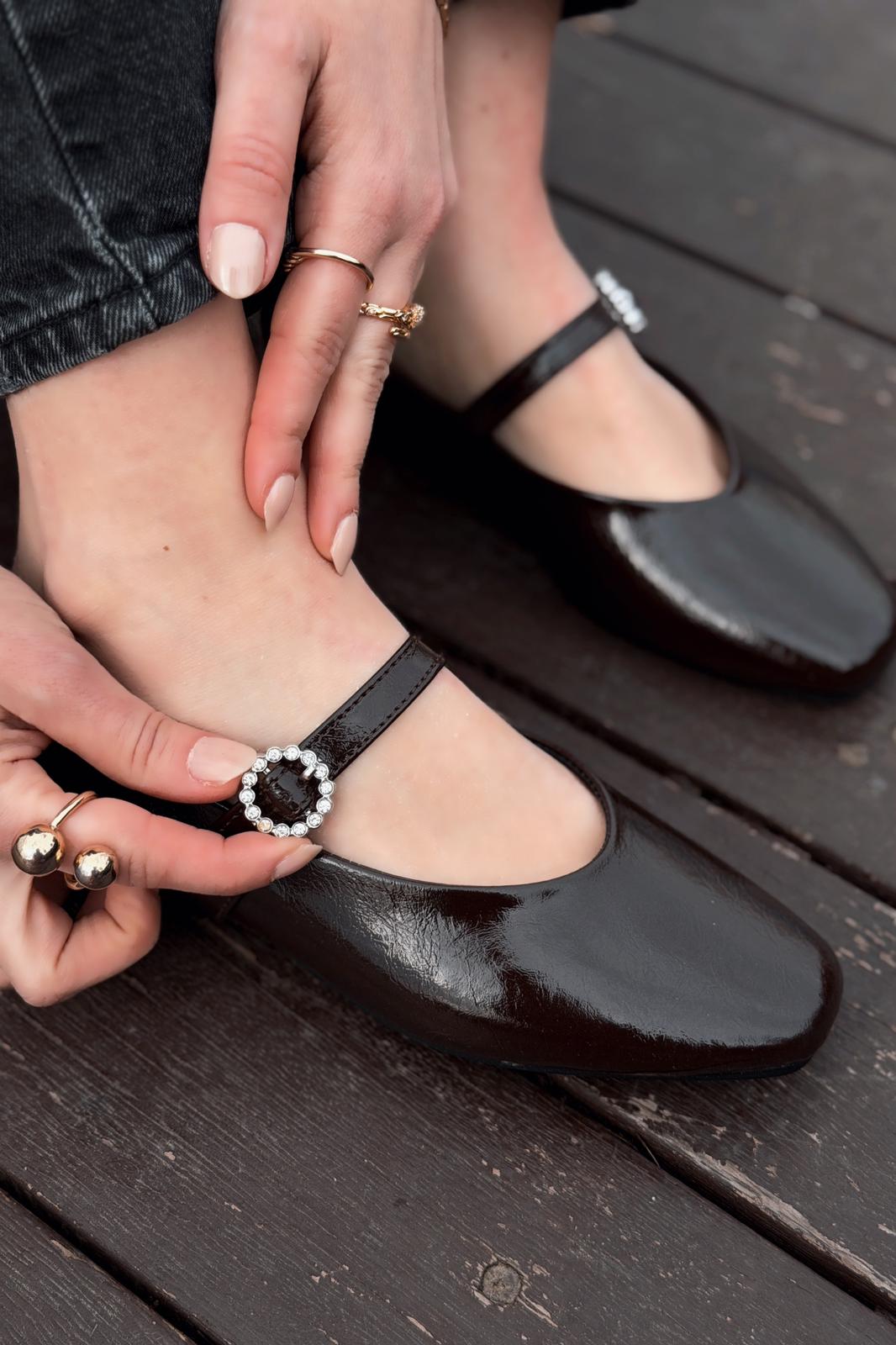 Selia Kadın Babet Acıkahve Kırışık Rugan - ILOVESHOES