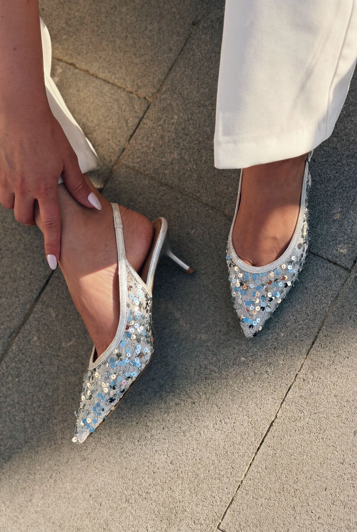 Selorine Gümüş Pullu Kadın Stiletto - ILOVESHOES