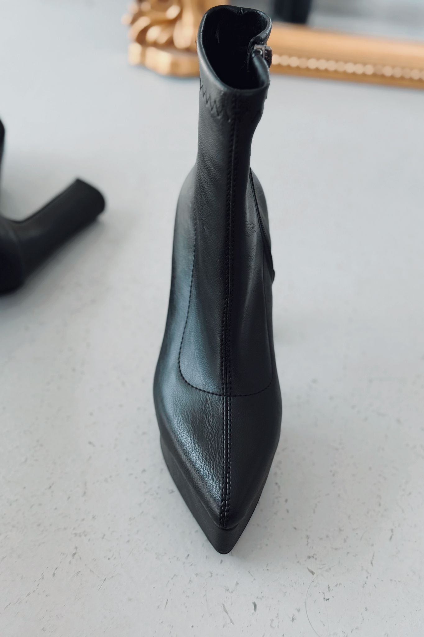 Inora Kadın Platform Topuklu Streç Bot Siyah Mat Deri - ILOVESHOES