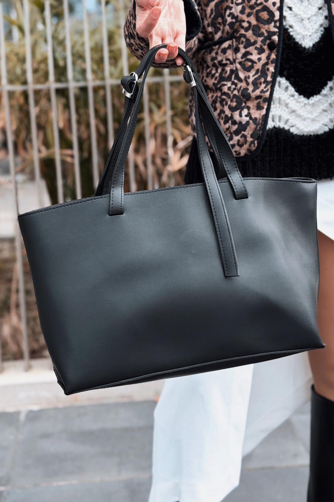 Tenza Omuz Çantası Siyah Mat Deri - ILOVESHOES