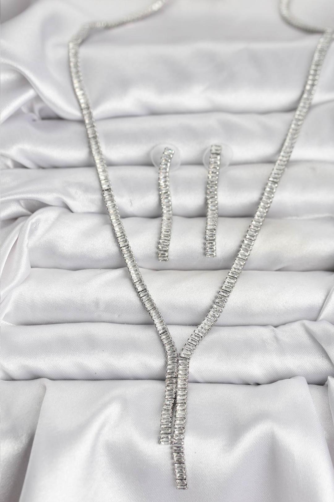 ILS - 1079 Kadın Kolye - Küpe Set Gümüş Pirinç Zirkon Taşlı - ILOVESHOES