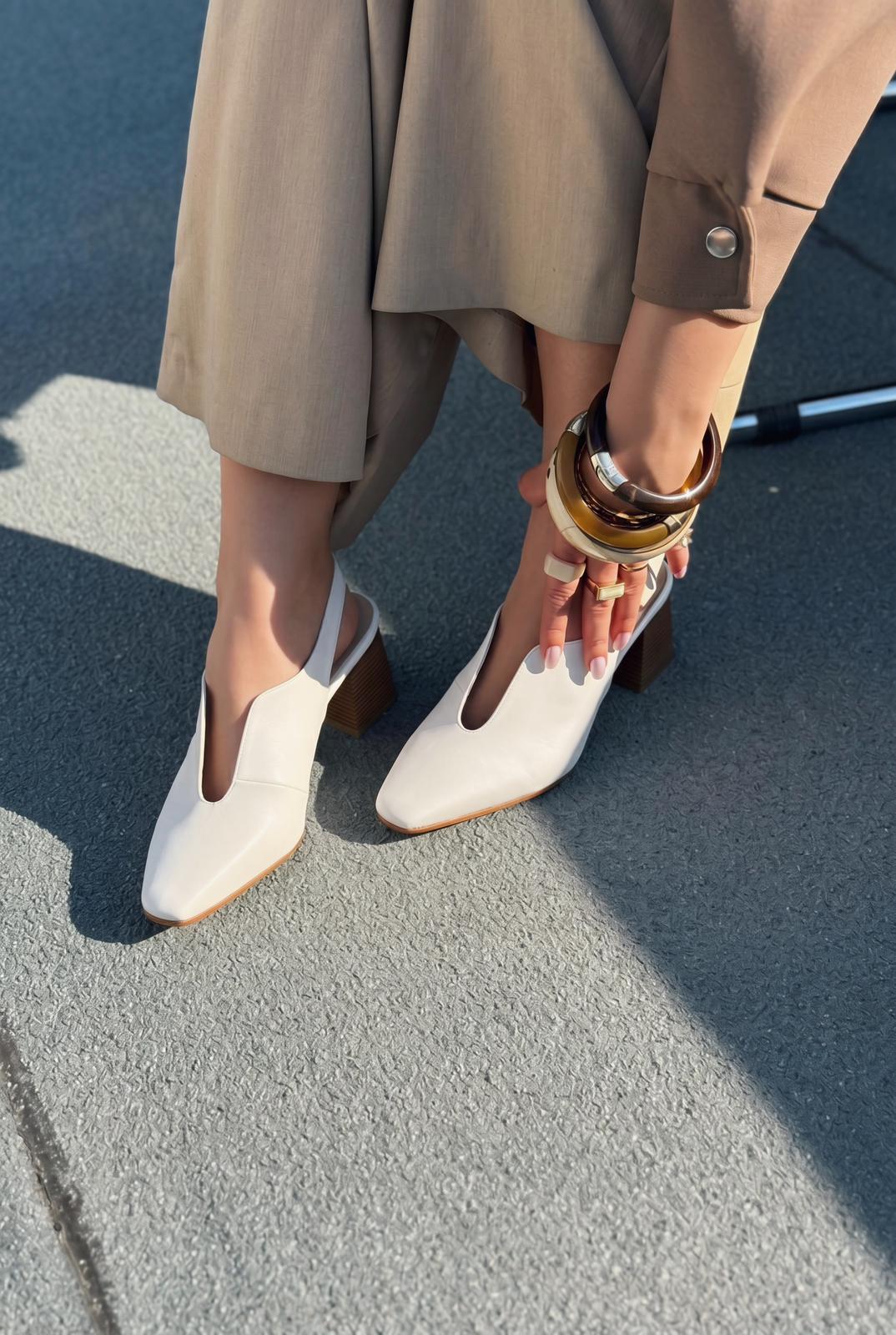 Pelora Beyaz Mat Deri Kadın Topuklu Ayakkabı - ILOVESHOES