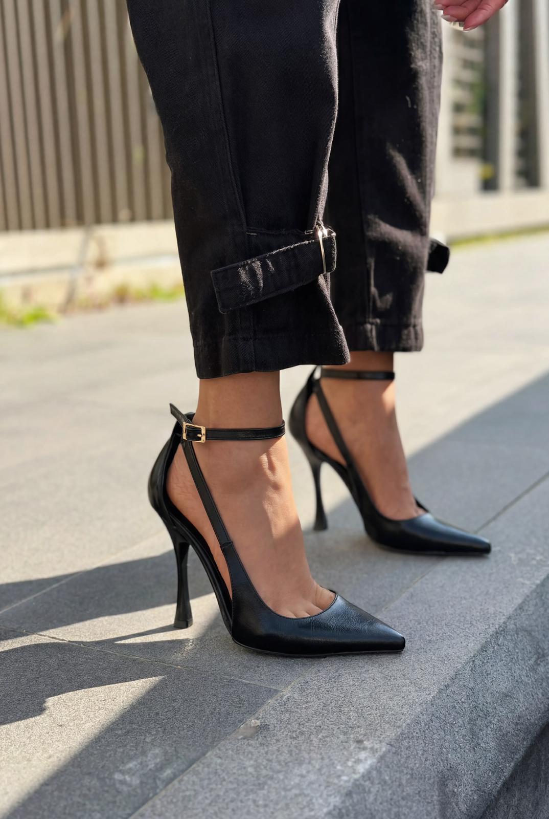 Nerole Stiletto Siyah Mat Deri Yüksek Topuklu - ILOVESHOES