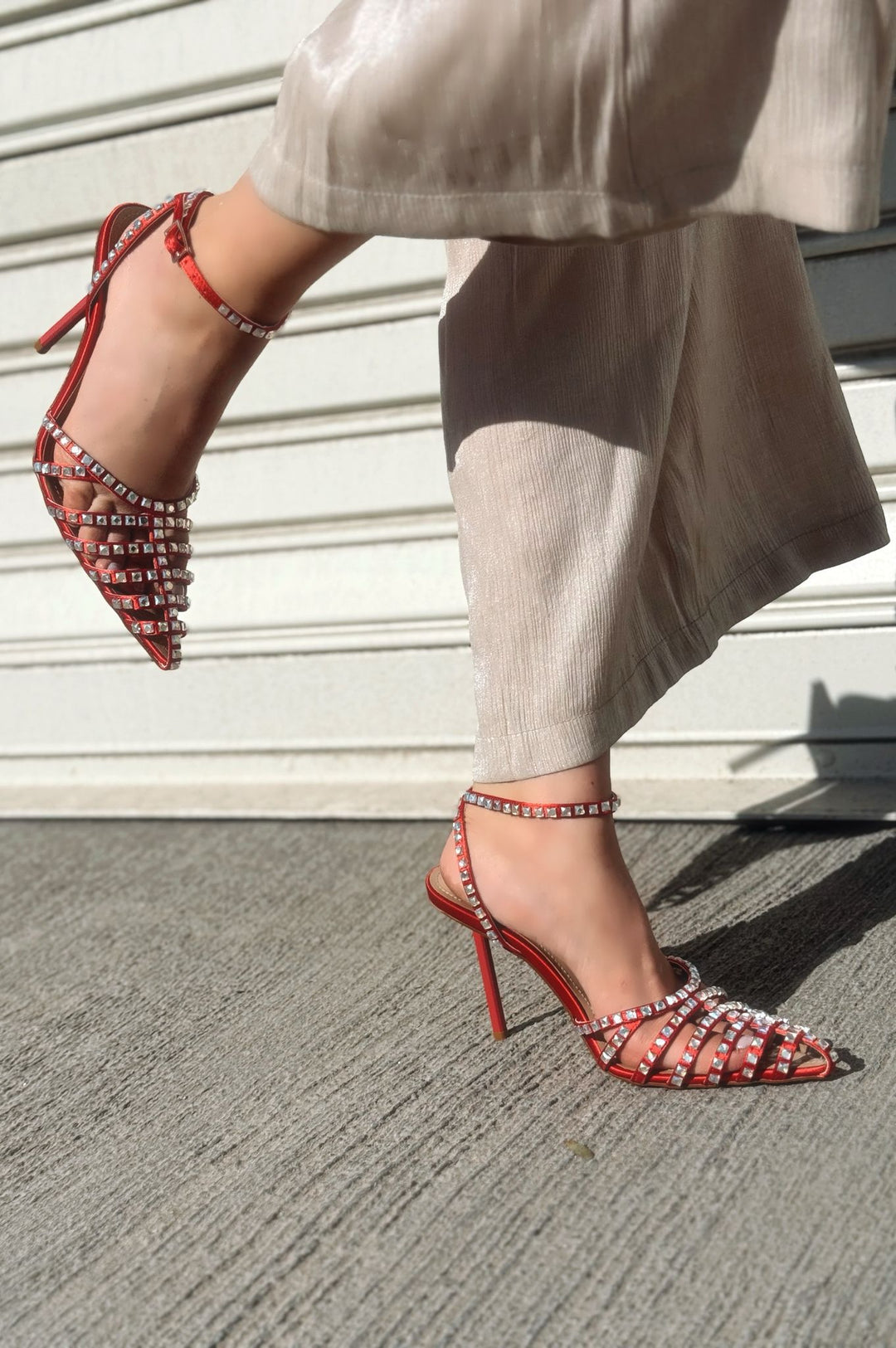 Penoria Mat Kırmızı Bant Detaylı Stiletto - ILOVESHOES