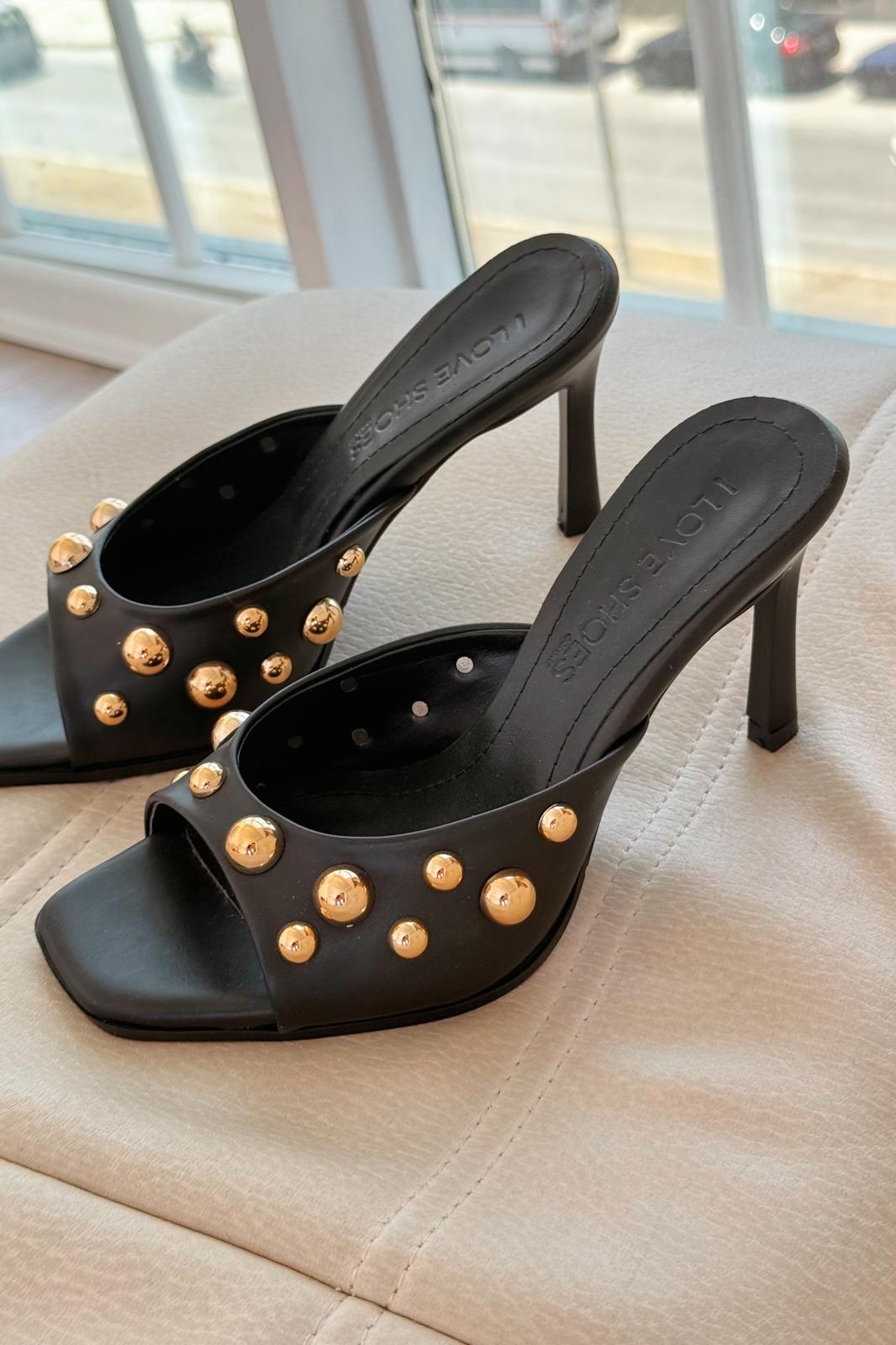 Vynola Mat Deri Trok Detaylı Kadın Terlik Siyah - ILOVESHOES
