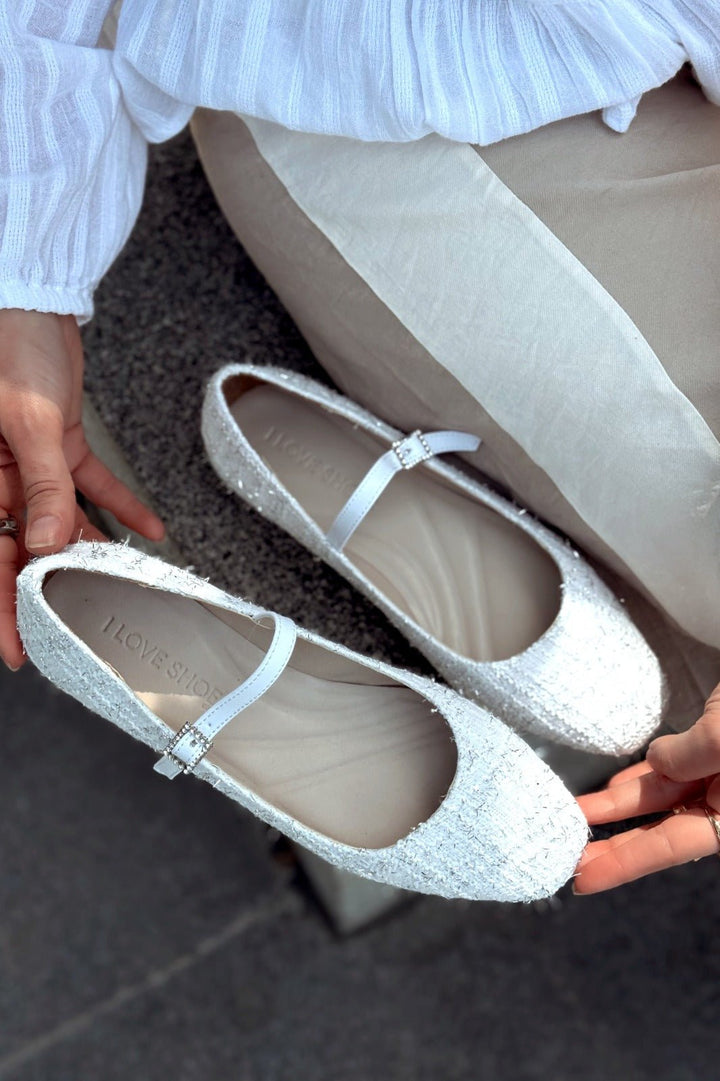 Edwons Tüvit Desenli Kadın Babet Beyaz - ILOVESHOES