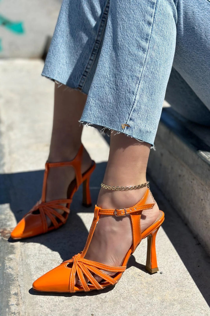 Sonedra Rugan Çapraz Bant Detaylı Stiletto Turuncu