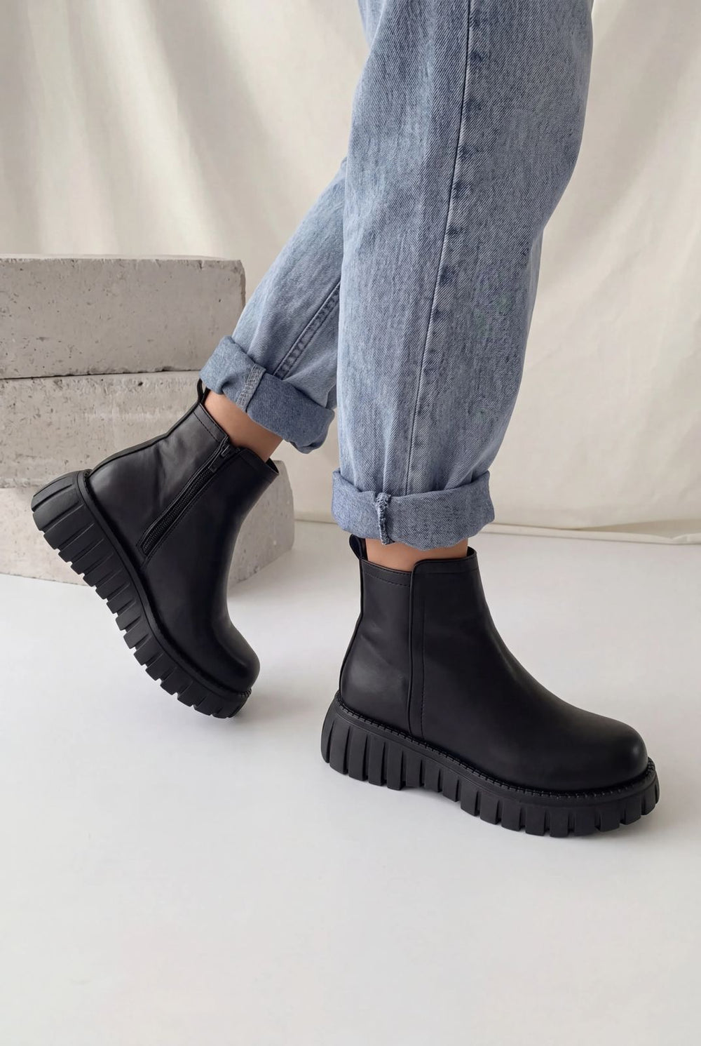 Velarise Kadın Bot Siyah Mat Deri - ILOVESHOES