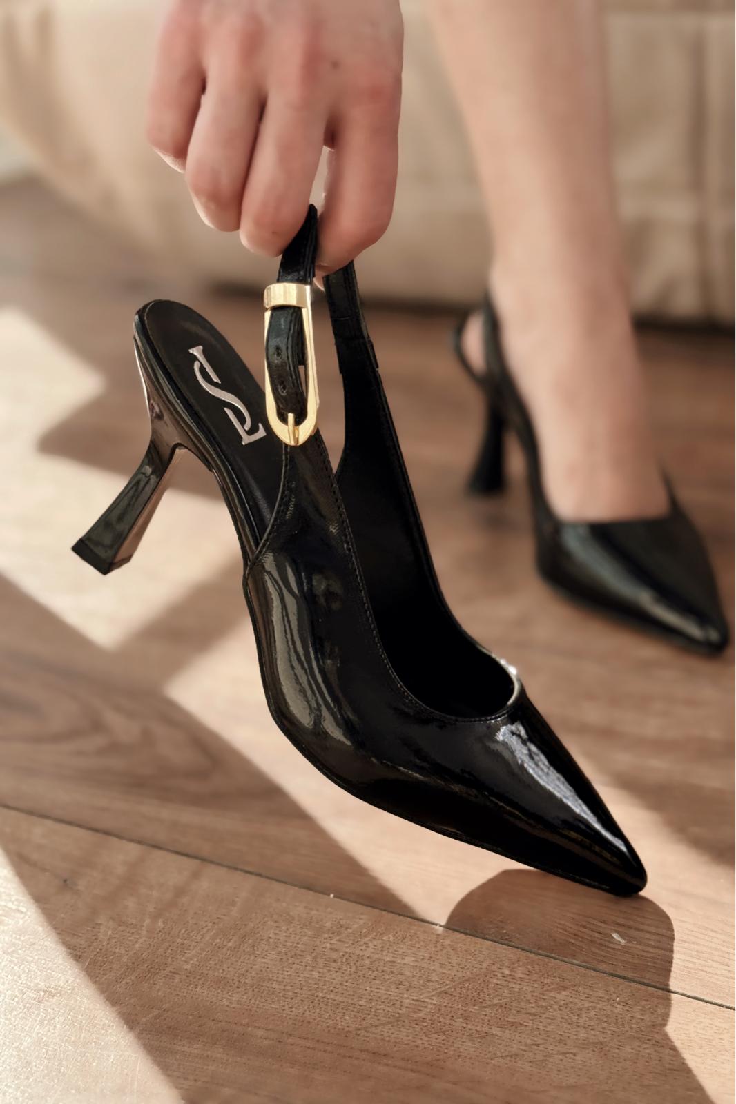 Waxsone Rugan Toka Detaylı Stiletto Siyah - ILOVESHOES