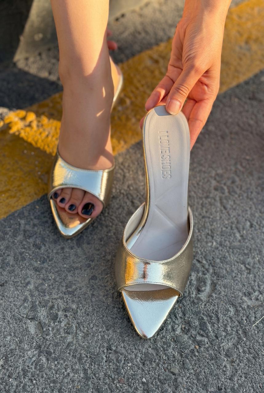 Yonspe Gold Kırışık Deri Kadın Topuklu Terlik - ILOVESHOES