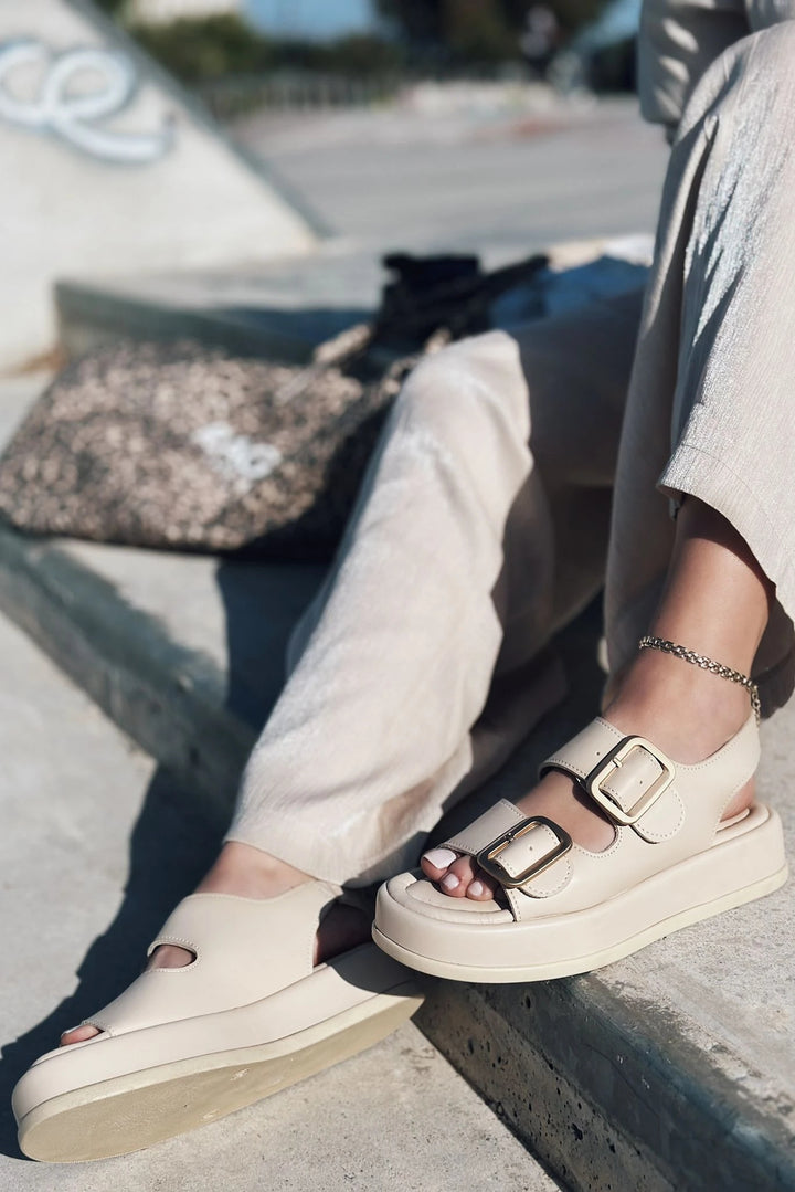 Torens Mat Deri Toka Detaylı Sandalet Nude - ILOVESHOES Türkiye