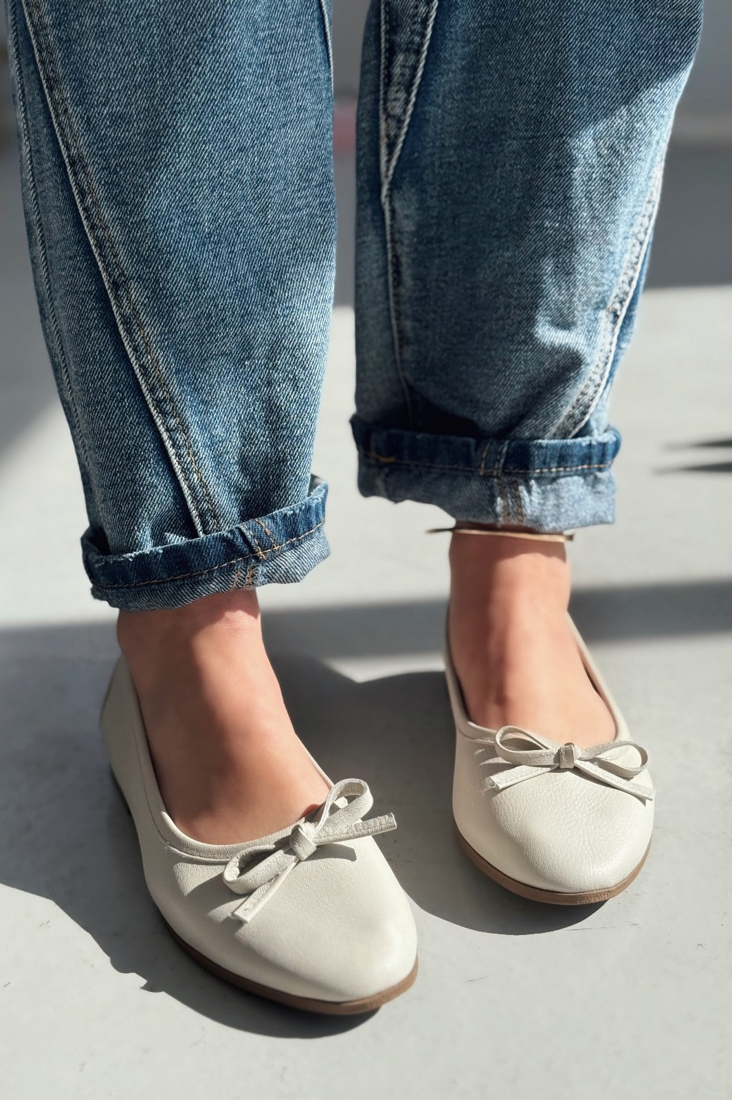 Balwen Hakiki Deri Kurdele Detaylı Kadın Loafer Bej