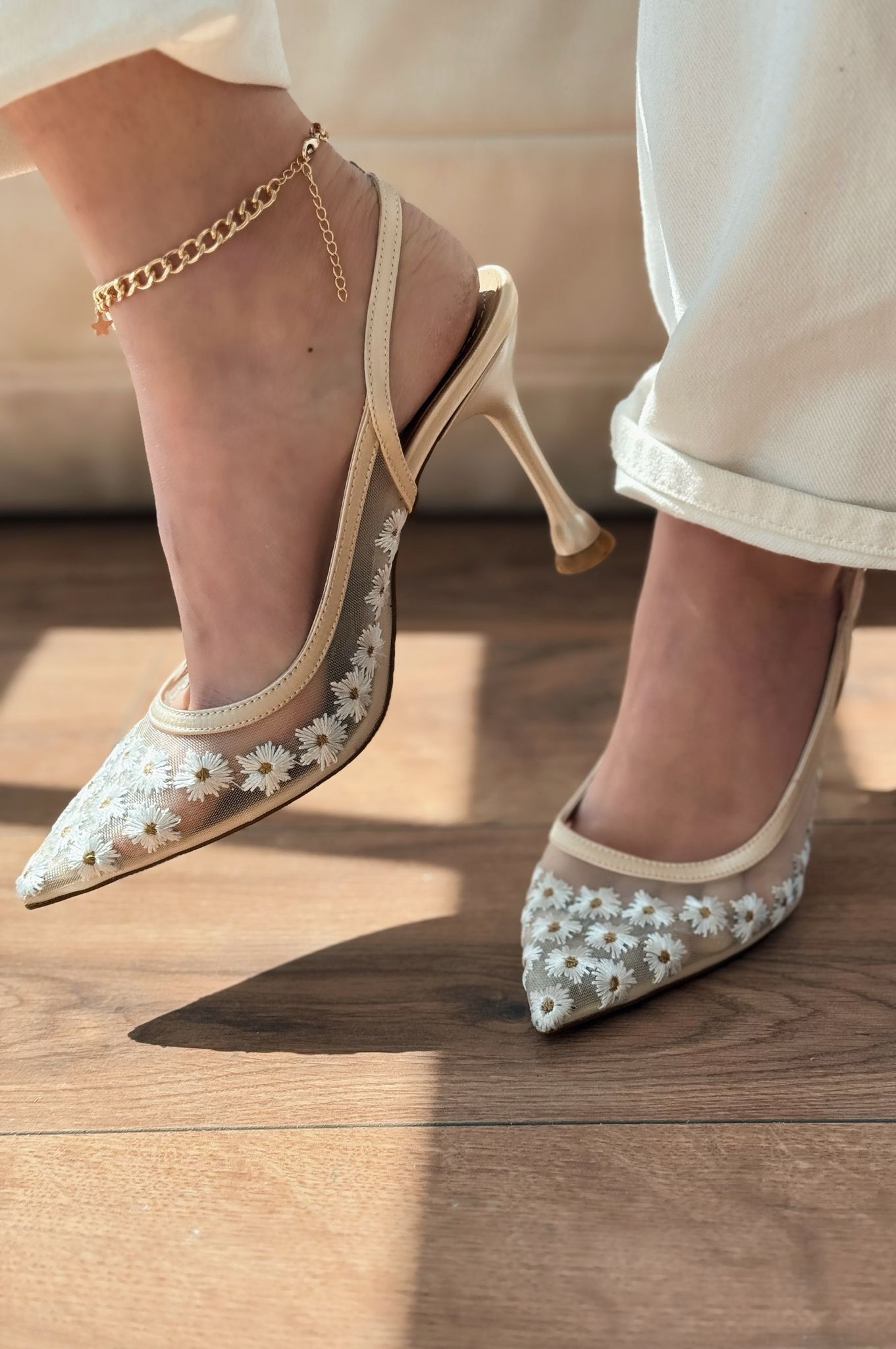Dasewi Tül Bej Papatya Desenli Stiletto - ILOVESHOES