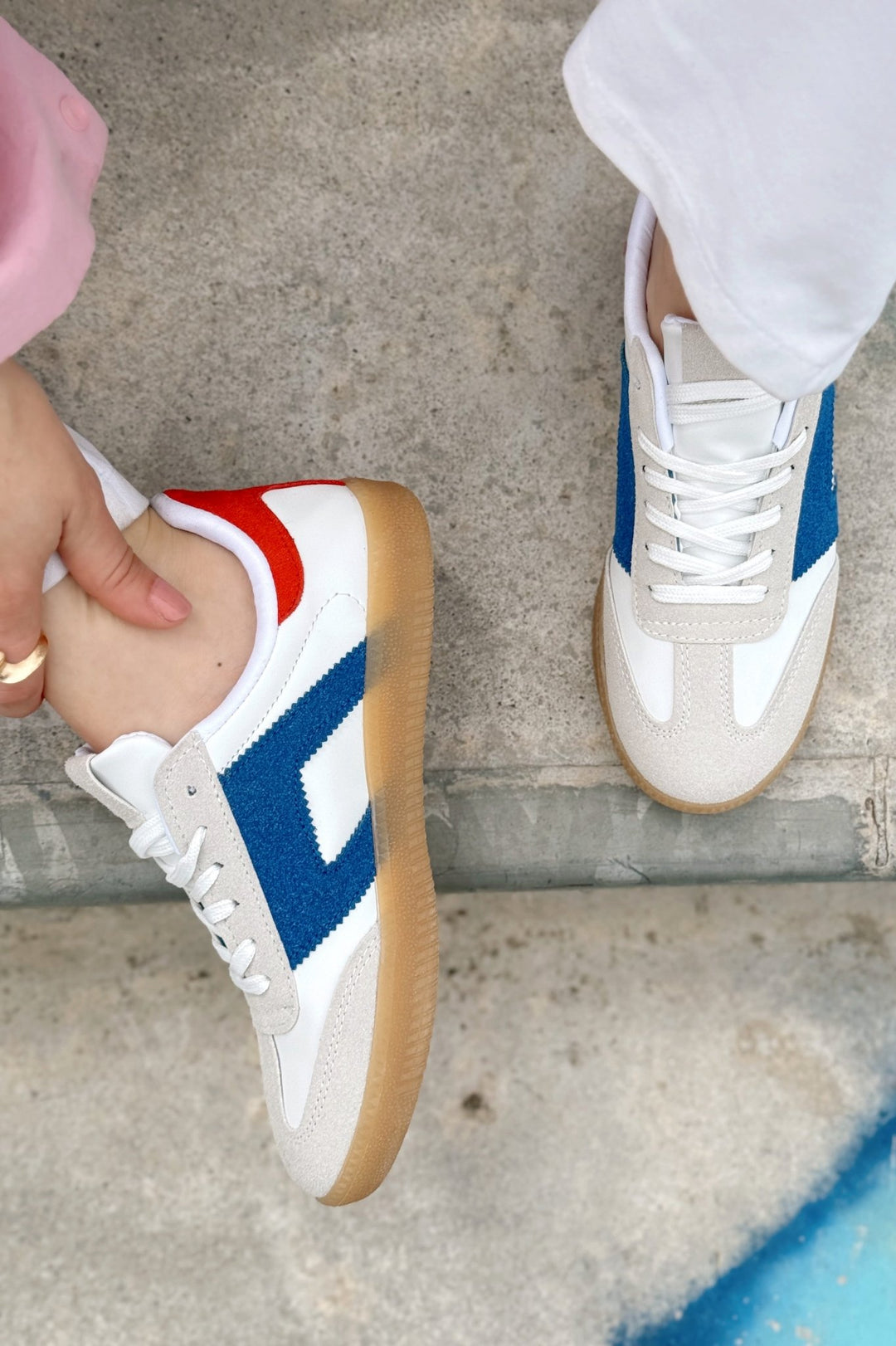 Felorra Beyaz Termo Taban Kadın Spor Ayakkabı - ILOVESHOES Türkiye