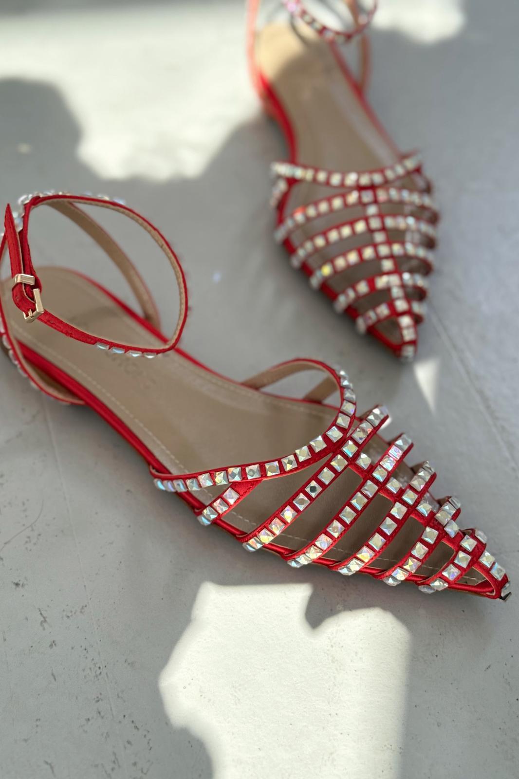 Xomira Kırmızı Bant Detaylı Kadın Babet - ILOVESHOES