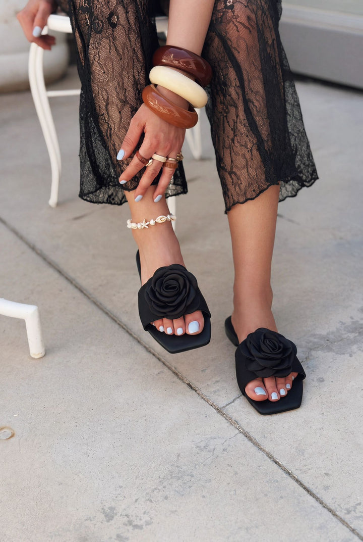 Turell Siyah Saten Kadın Terlik - ILOVESHOES