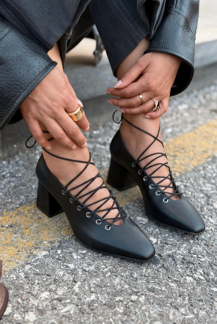 Temora Topuklu Ayakkabı Siyah Mat Deri - ILOVESHOES