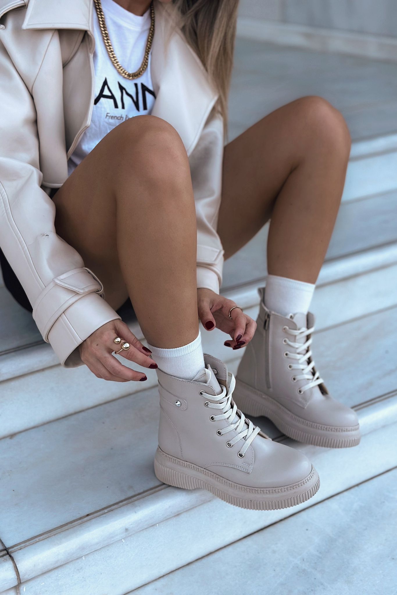Vonicca Mat Deri Kalın Taban Bej Kadın Postal - ILOVESHOES