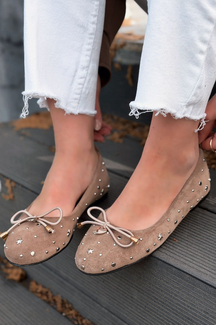 Vessa Kadın Babet Vizon Hakiki Süet Zımba Detaylı - ILOVESHOES