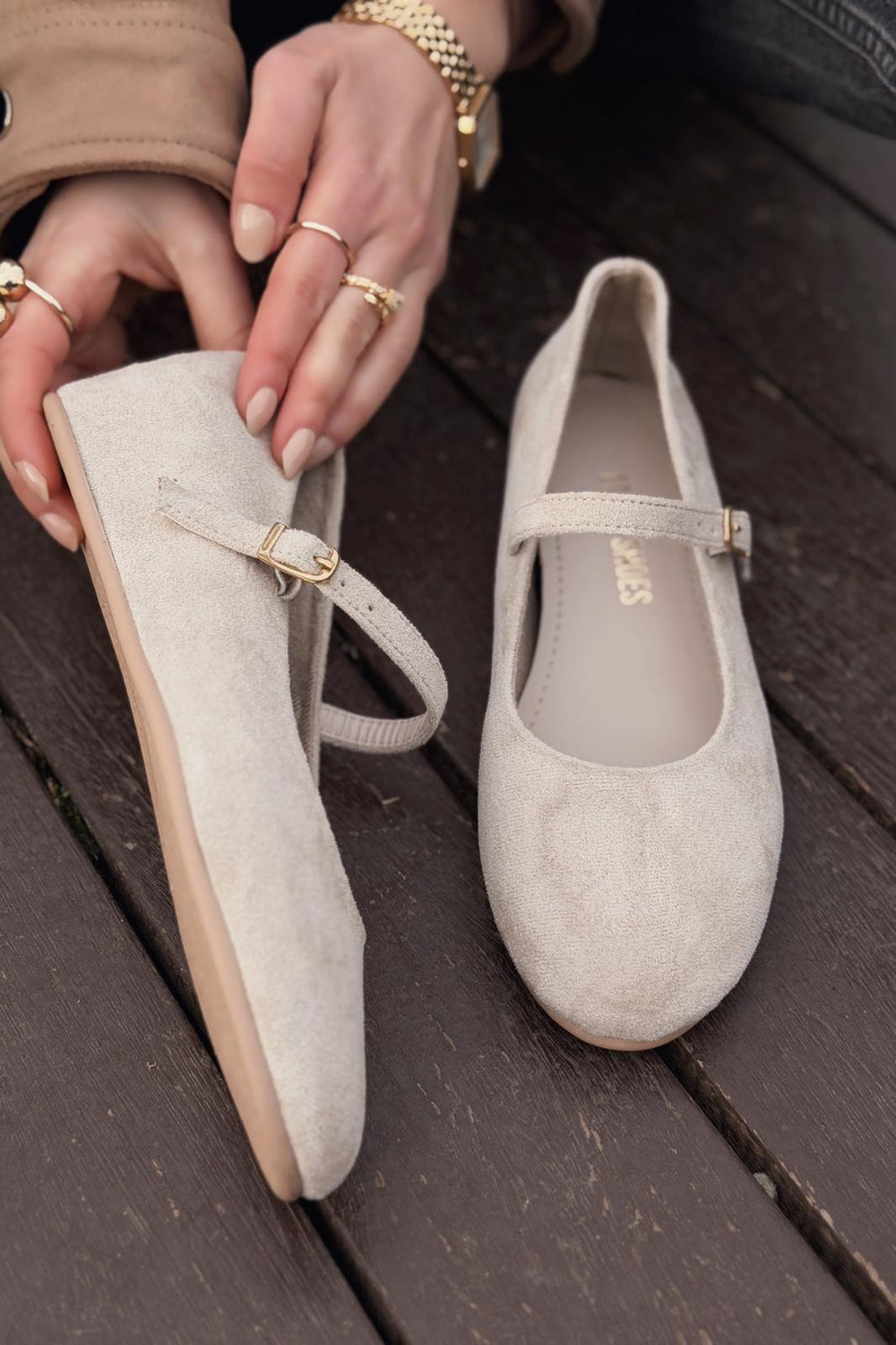 Tenris Kadın Babet Bej Süet Dolgu Topuklu - ILOVESHOES