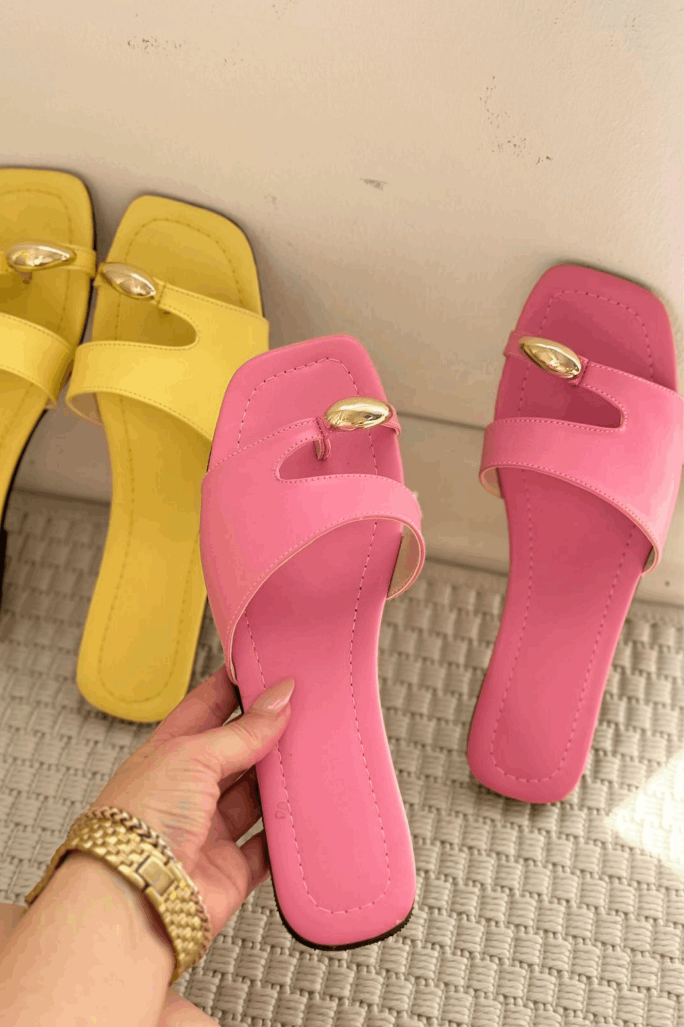 Velto Mat Deri Pembe Parmak Arası Kadın Terlik - ILOVESHOES