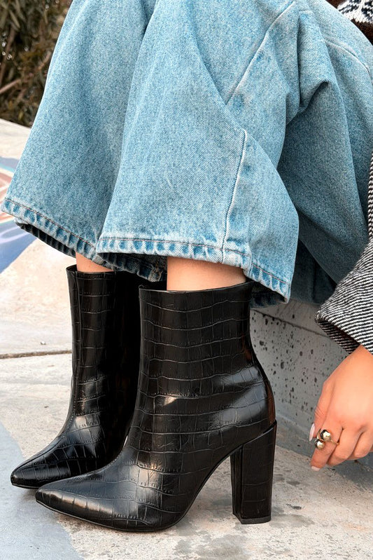 Alvora Kadın Topuklu Bot Siyah Desenli - ILOVESHOES