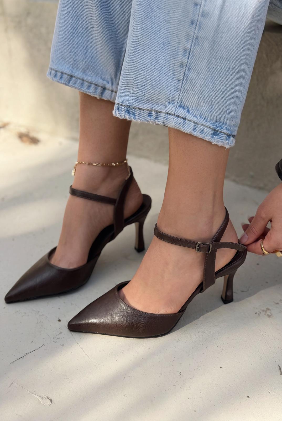 Beloria Stiletto Acıkahve Mat Deri - ILOVESHOES