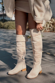 Jolvern Kadın Çizme Bej Süet Püskül Detaylı - ILOVESHOES