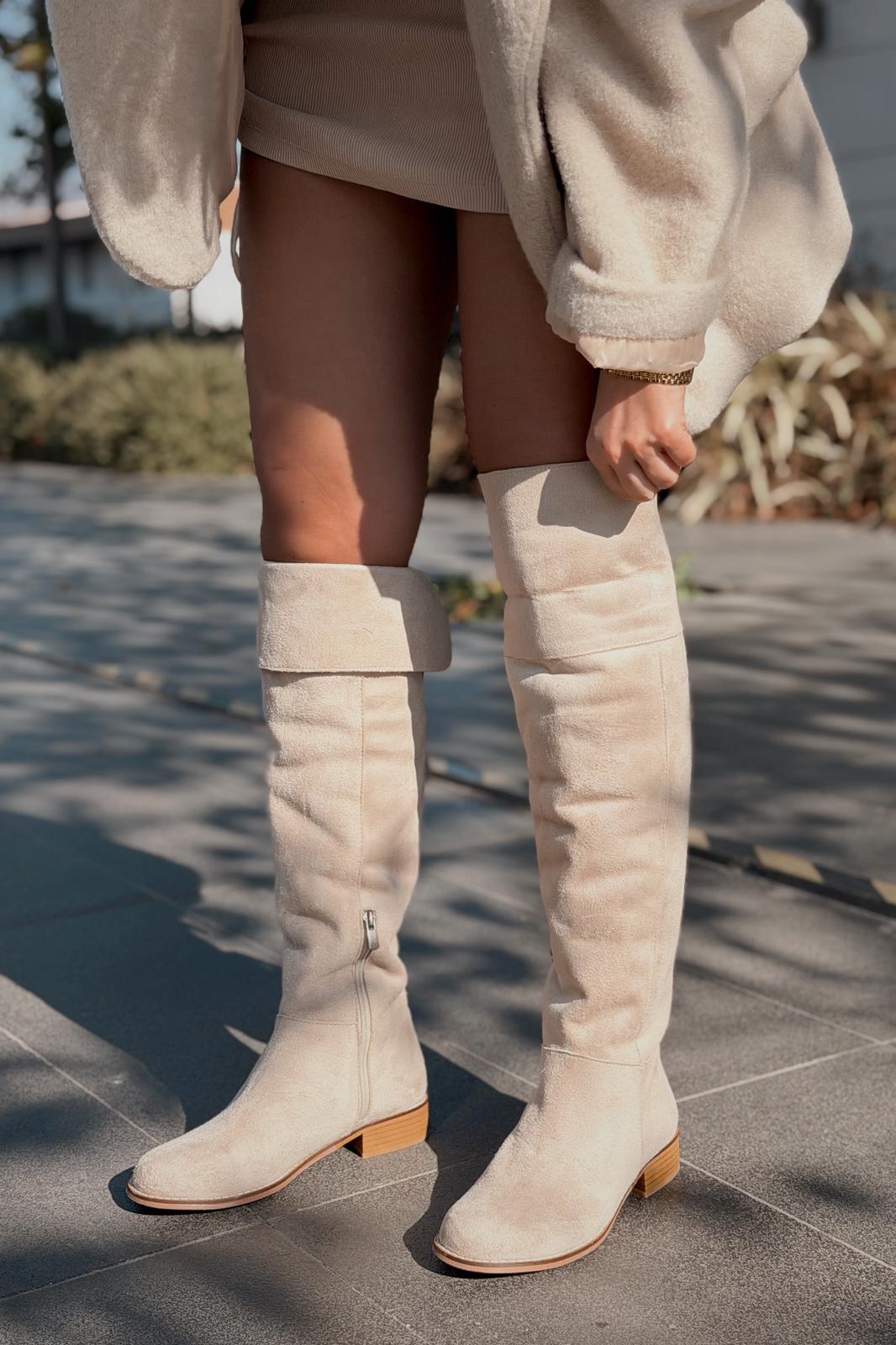 Jolvern Kadın Çizme Bej Süet Püskül Detaylı - ILOVESHOES