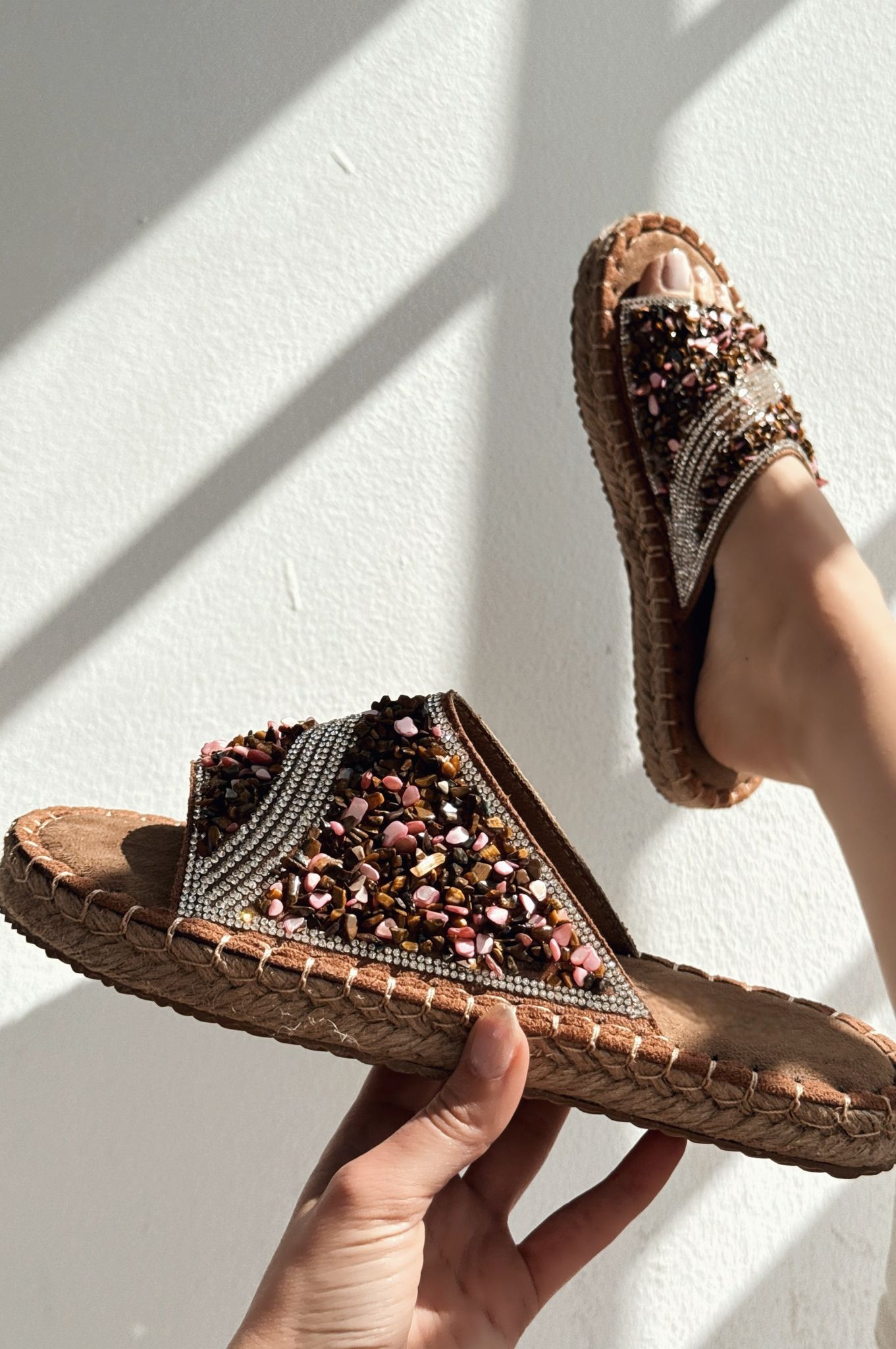 Kalwonsa Süet Bordo Taş Detaylı Kadın Terlik - ILOVESHOES