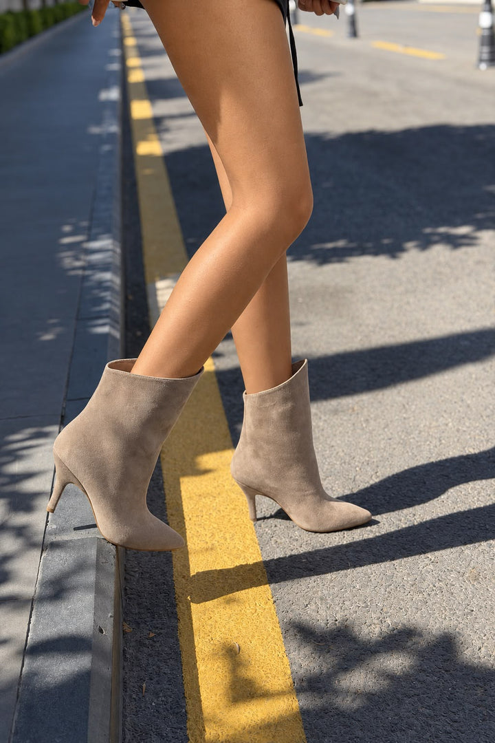 Alwens Vizon Süet Kadın Topuklu Bot - ILOVESHOES