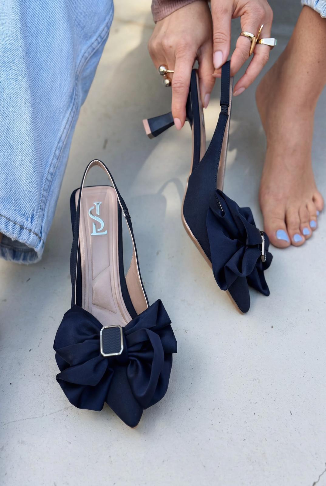 Velune Stiletto Lacivert Saten Fiyonk Detaylı - ILOVESHOES