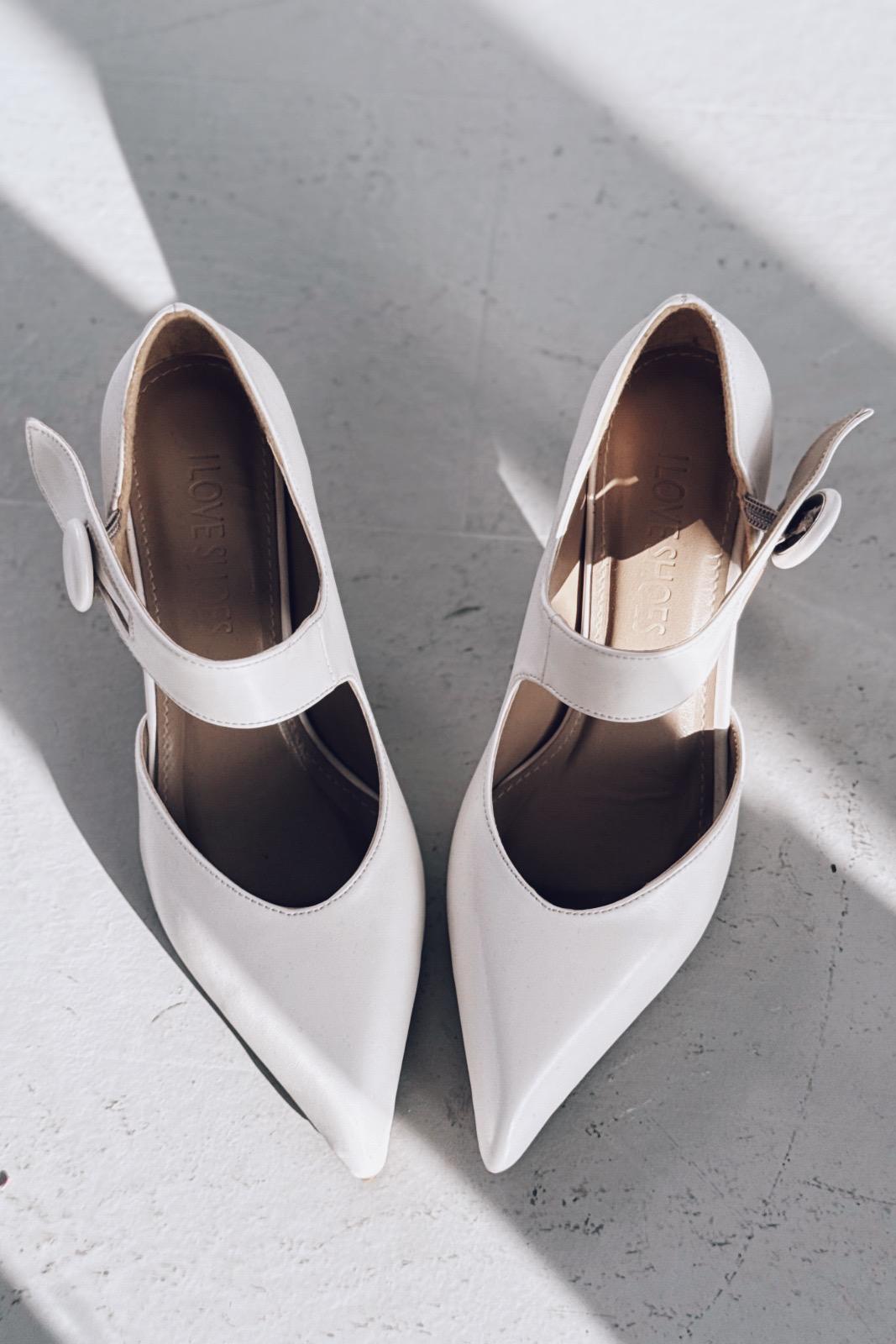 Wasord Mat Deri Düğme Detaylı Stiletto Beyaz - ILOVESHOES