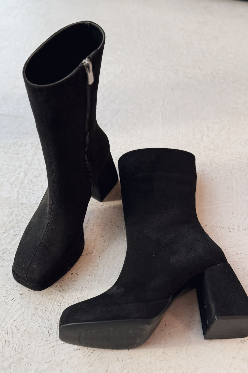 Polinca Süet Platform Topuklu Siyah Kadın Bot - ILOVESHOES