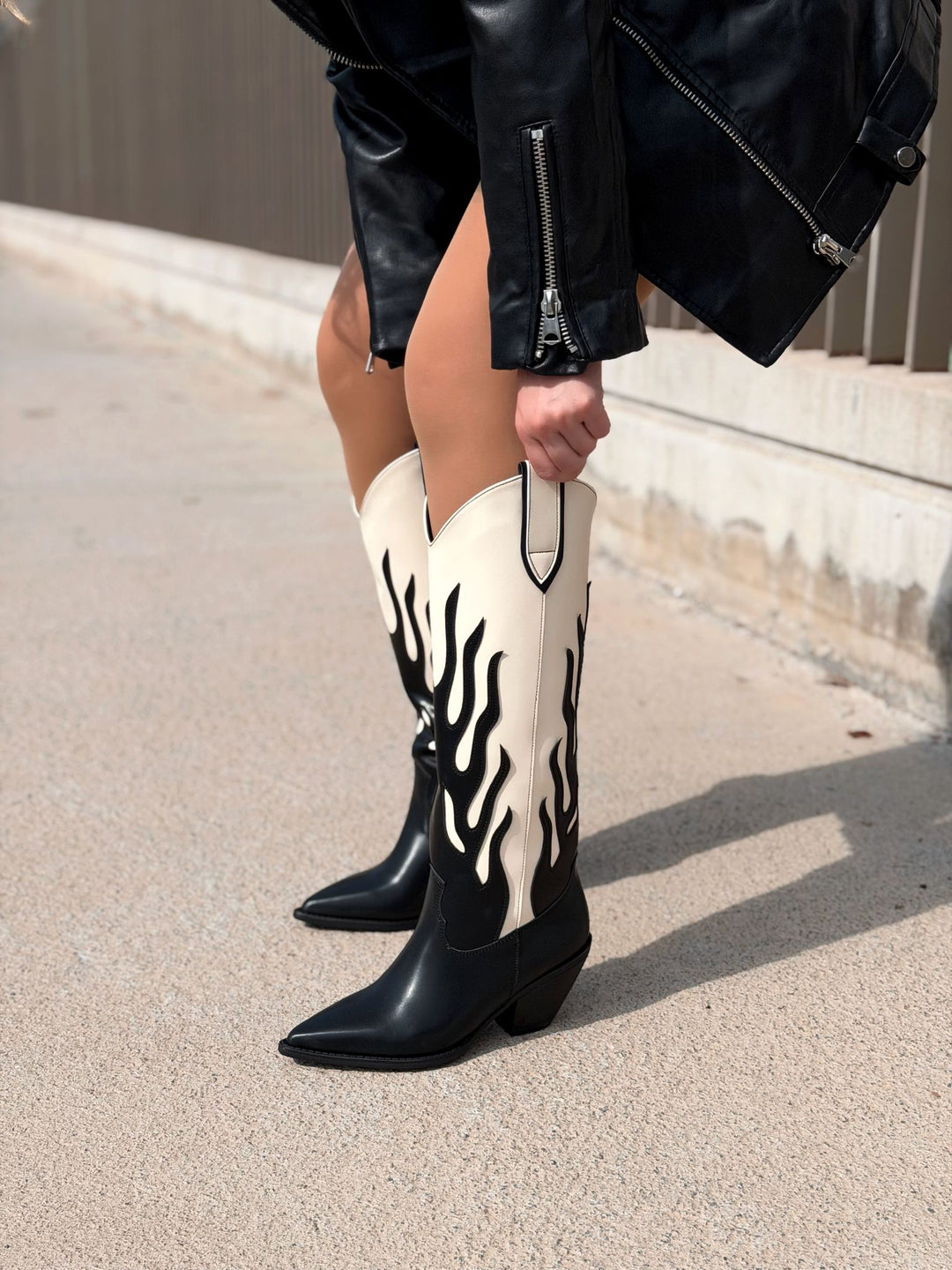 Uldra Kadın Kovboy Çizme Siyah Mat Deri - ILOVESHOES