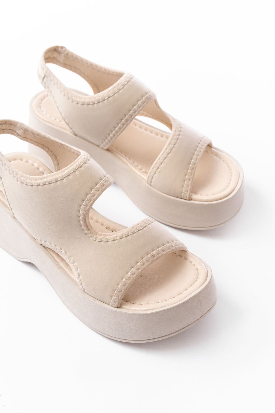 Felya Streç Bej Dolgu Topuklu Sandalet - ILOVESHOES