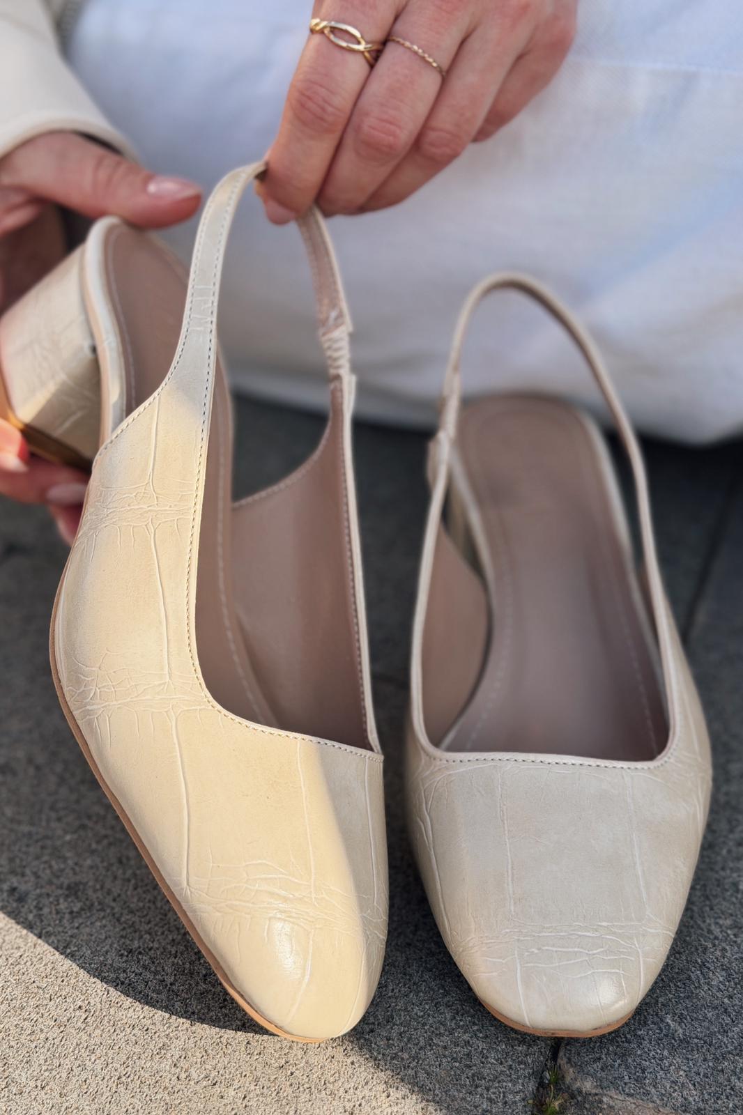 Solen Mary jane Topuklu Ayakkabı Bej Mat Deri Desenli - ILOVESHOES