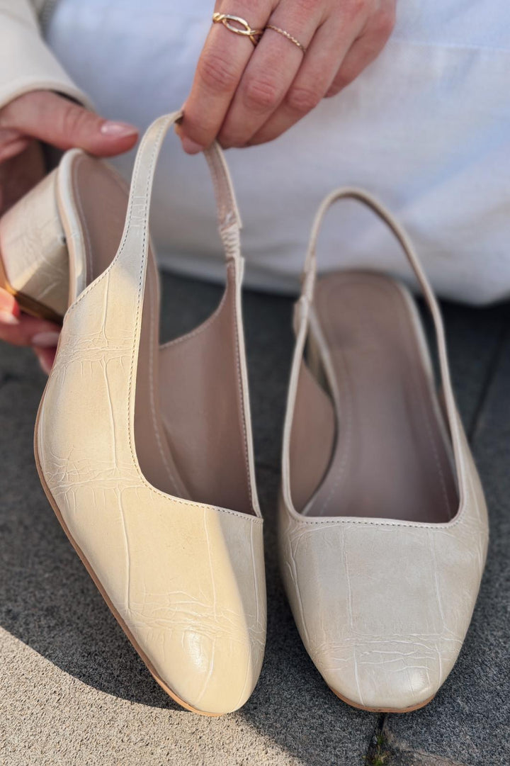 Solen Mary jane Topuklu Ayakkabı Bej Mat Deri Desenli - ILOVESHOES