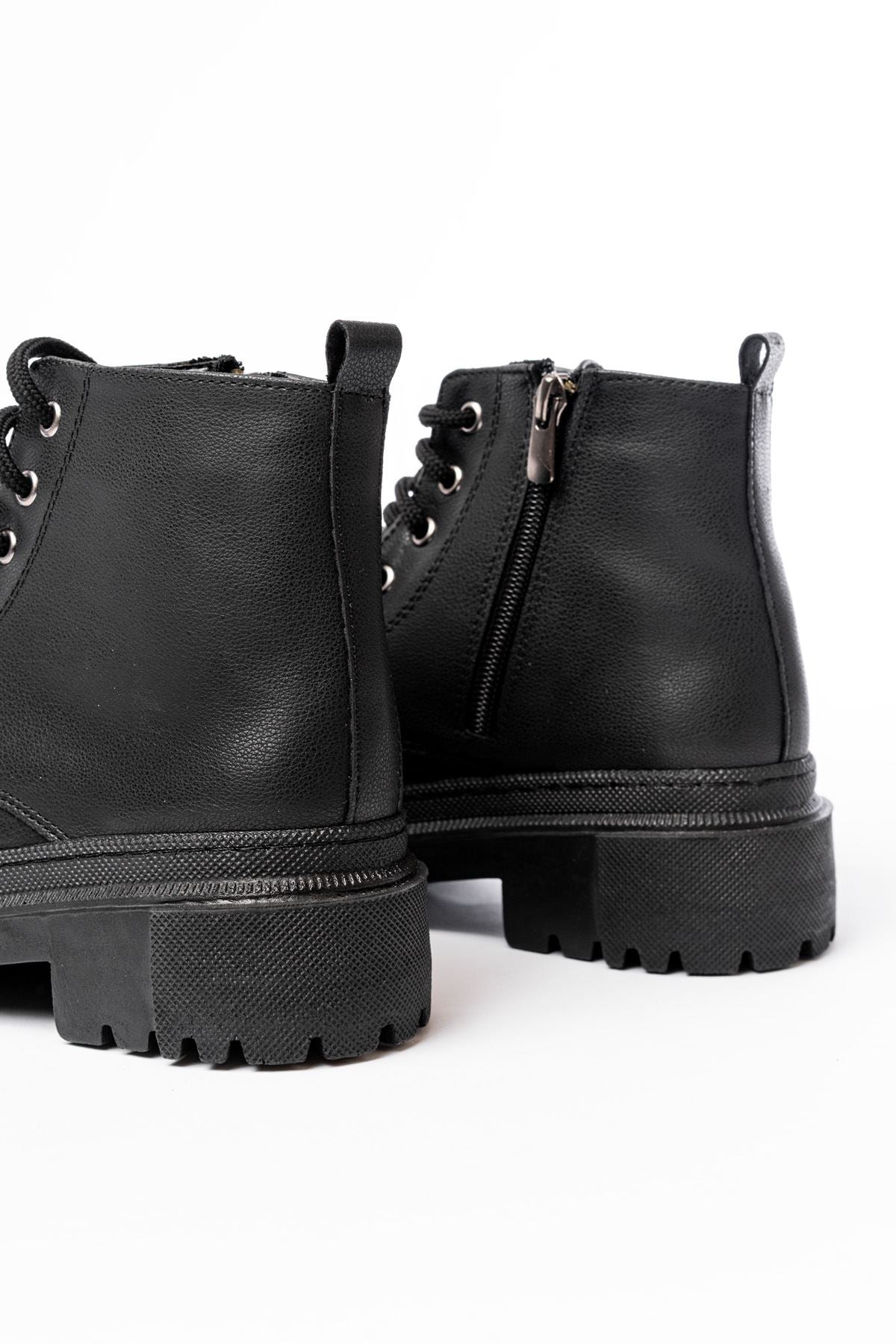 Kelyra Siyah Bağcıklı Fermuarlı Günlük Kadın Bot - ILOVESHOES
