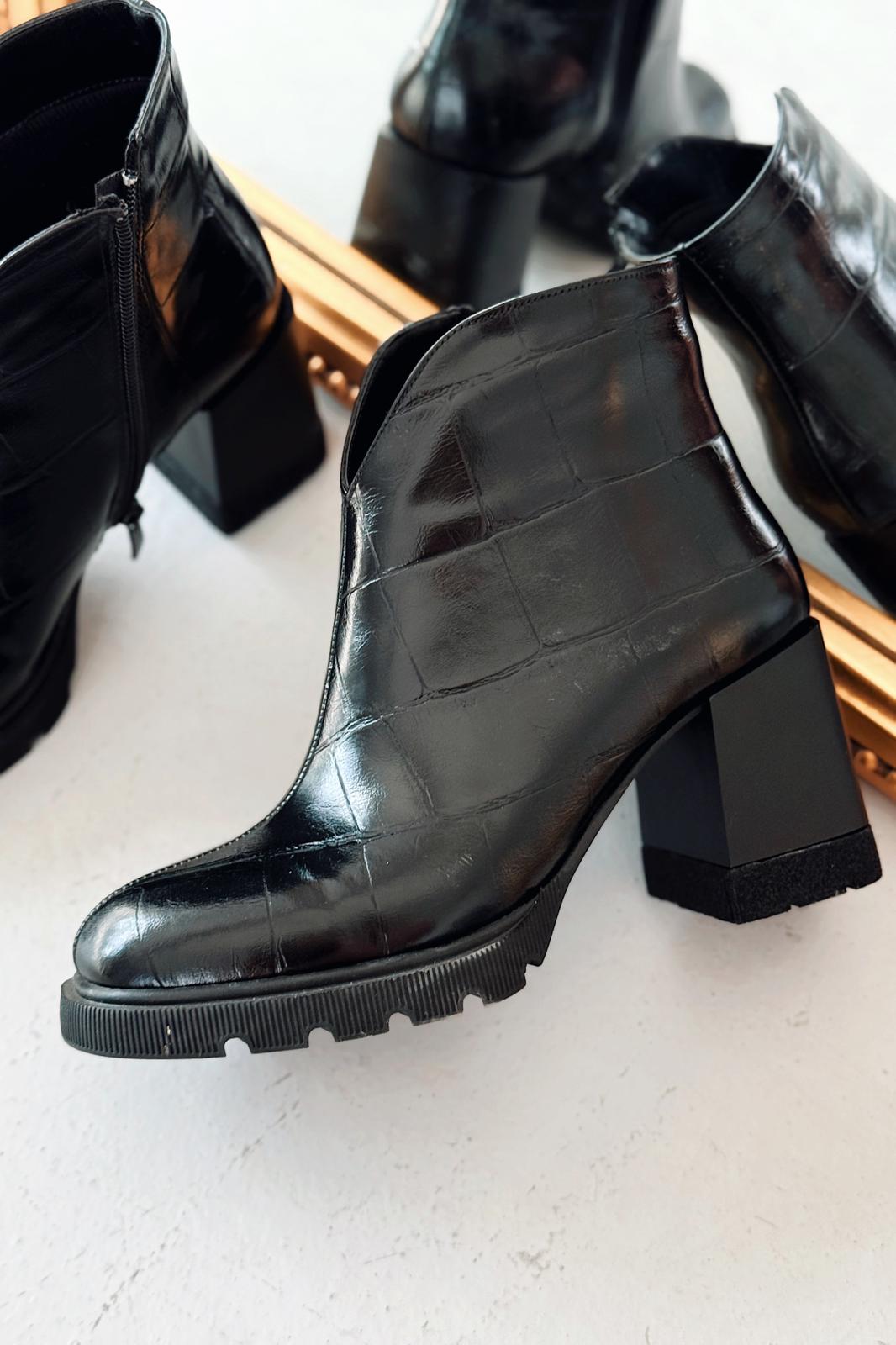 Rancel Kadın Topuklu Bot Siyah Parlak Deri - ILOVESHOES