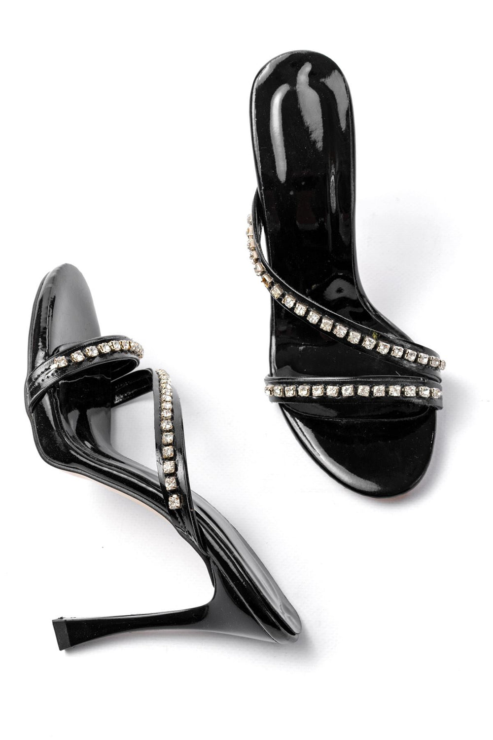 Suvana Parlak Deri Siyah Taş Detaylı Topuklu Terlik - ILOVESHOES