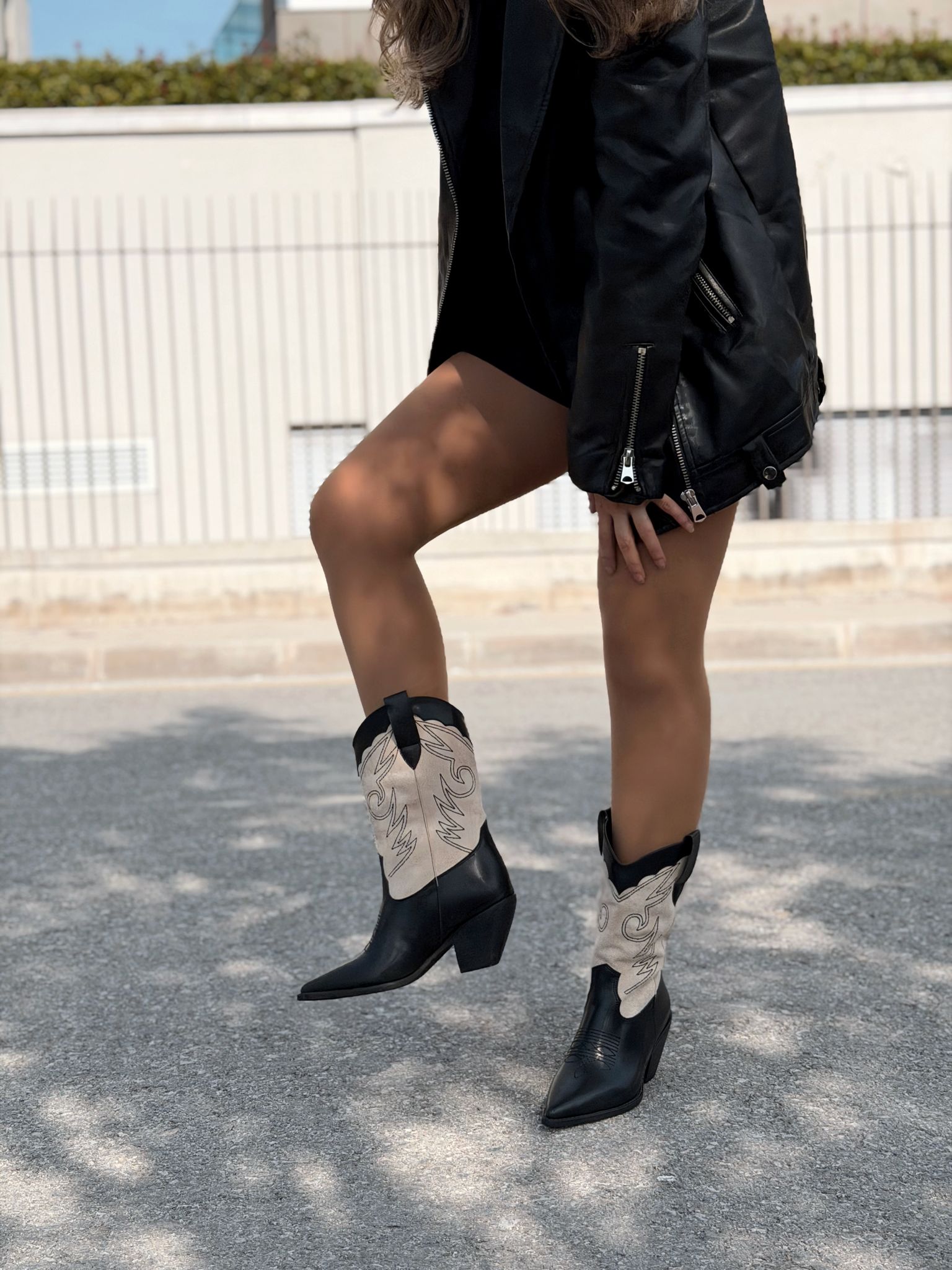 Marnel Kadın Kovboy Çizme Bej Nakışlı - ILOVESHOES