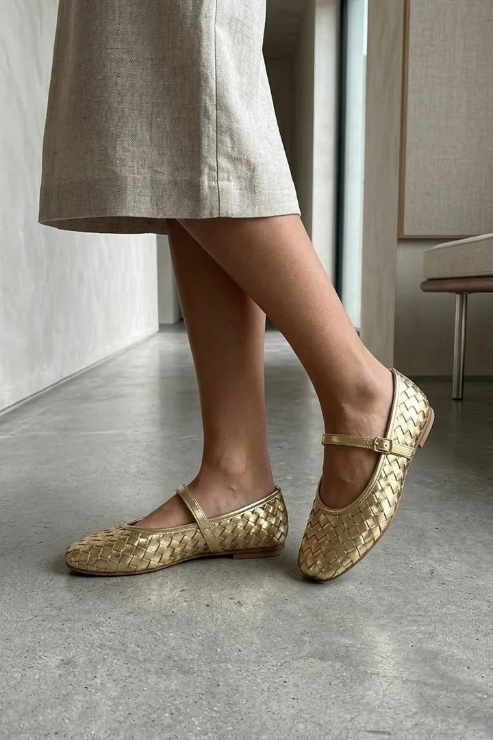 Roselle Gold Parlak Deri Kadın Babet - ILOVESHOES
