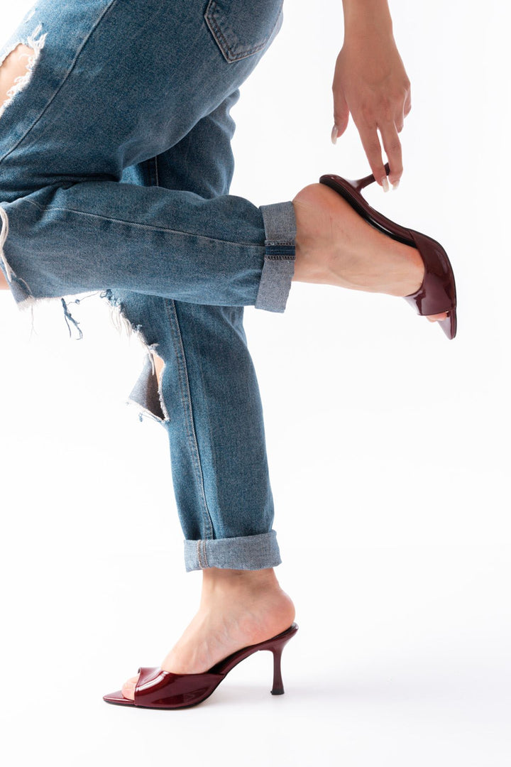 Parlo Rugan Bordo Topuklu Terlik - ILOVESHOES