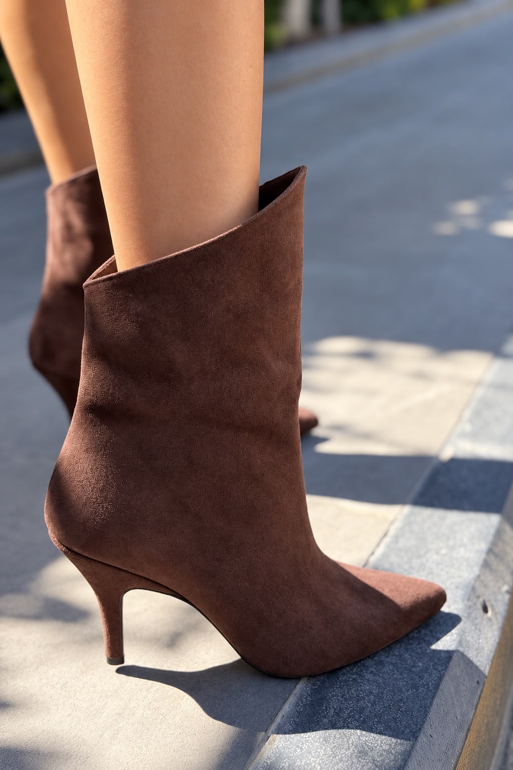 Alwens Acı Kahve Süet Kadın Topuklu Bot - ILOVESHOES